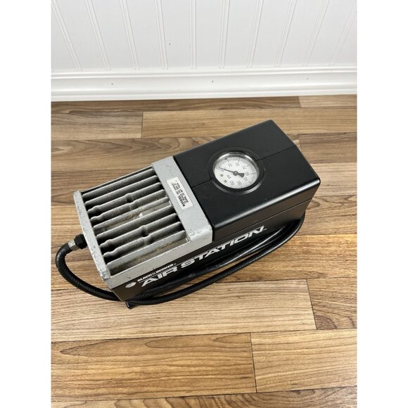 Vtg 1987 Black & Decker Air Station 9527 Compressor Inflator Tested Works - Picture 2 of 10